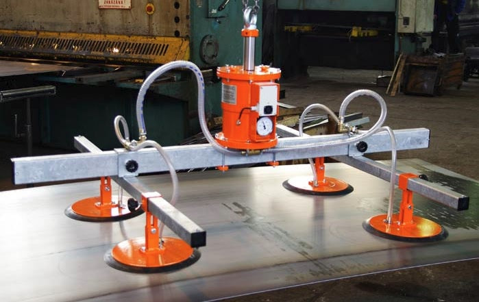 Próżniowy samozasysający manipulator VMS 600